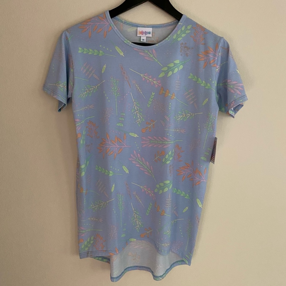 LuLaRoe Gracie Tee